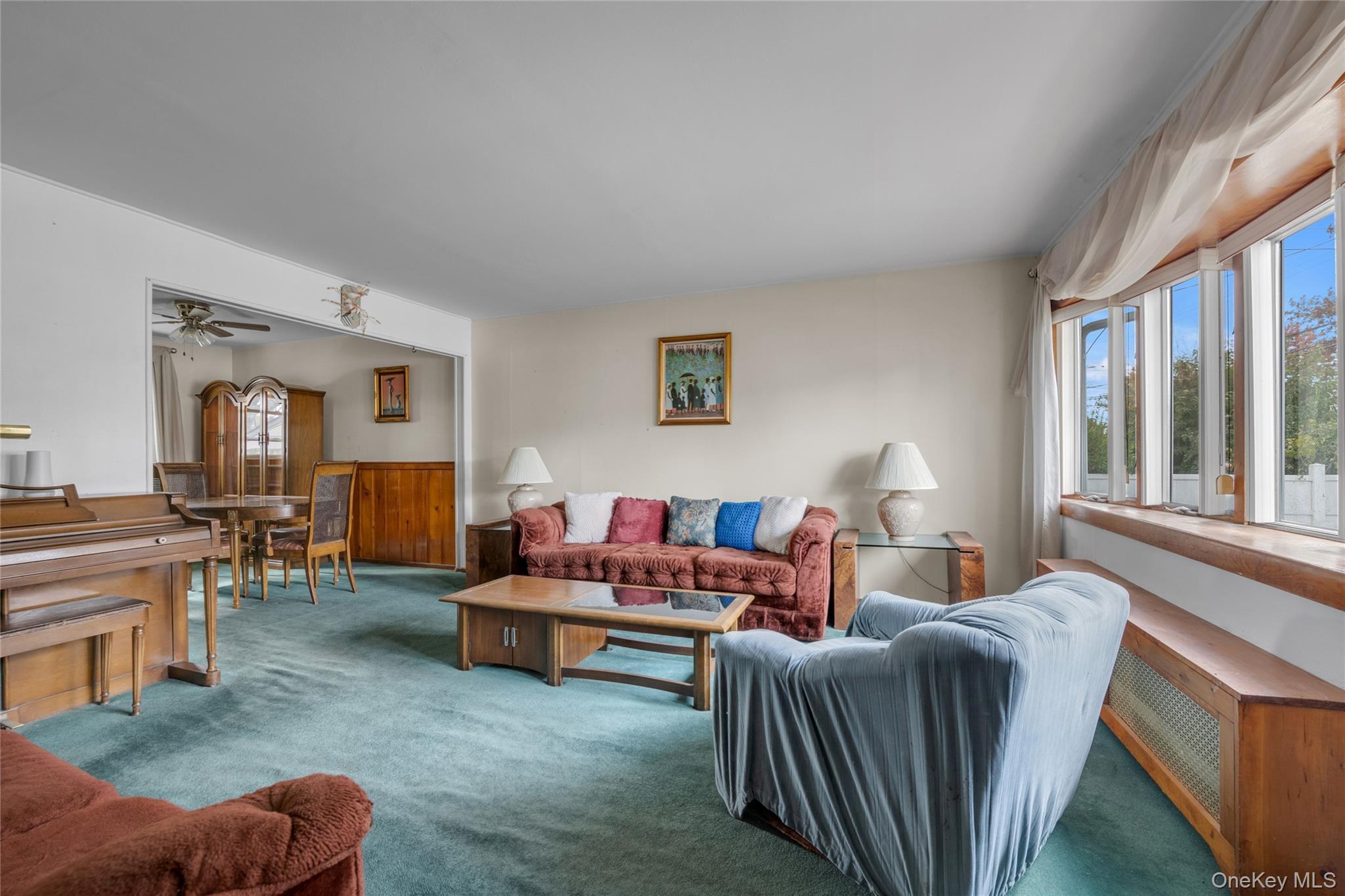 Single Family Heath Nassau County, NY 11550, MLS-893402-4