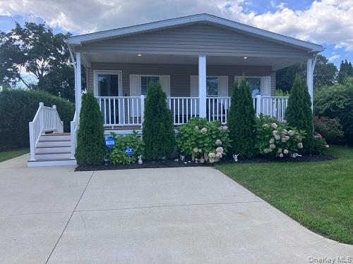 Single Family Old Country  Suffolk County, NY 11901, MLS-893438-3