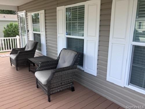 Single Family Old Country  Suffolk County, NY 11901, MLS-893438-7