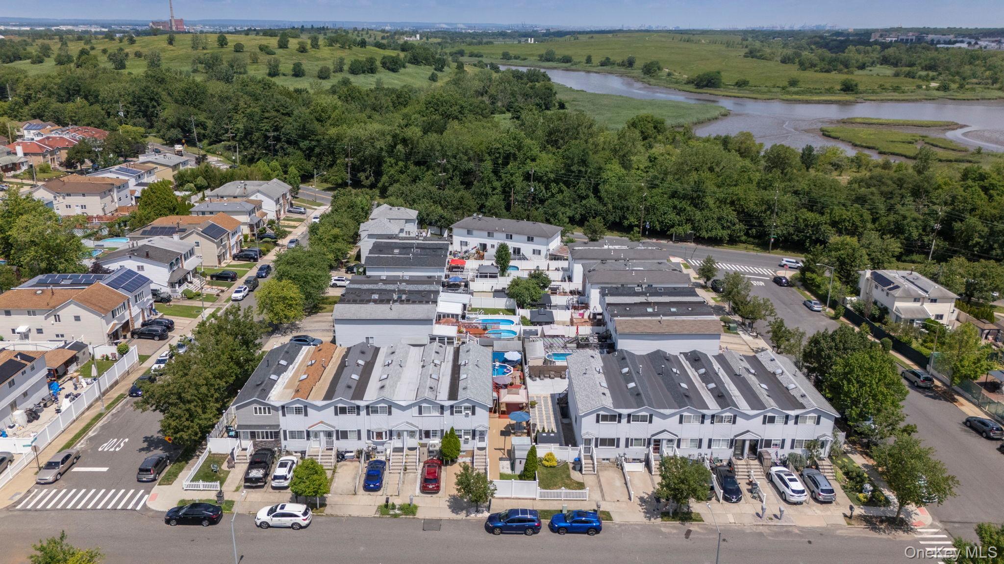 Single Family Token  Staten Island, NY 10312, MLS-893484-27