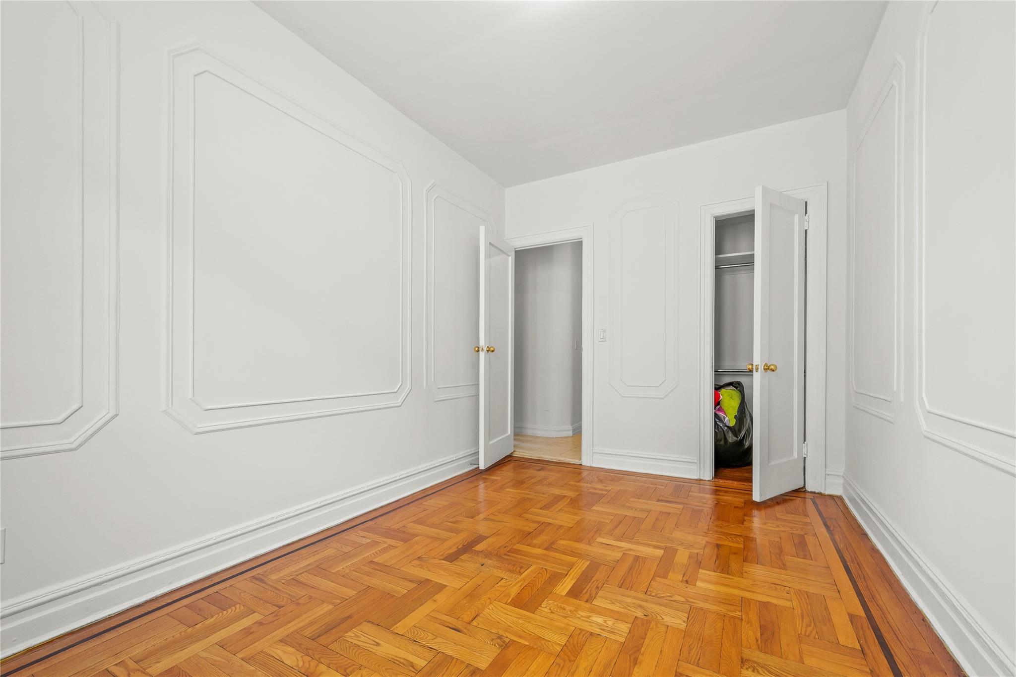 Single Family Brooklyn Brooklyn, NY 11210, MLS-893515-16