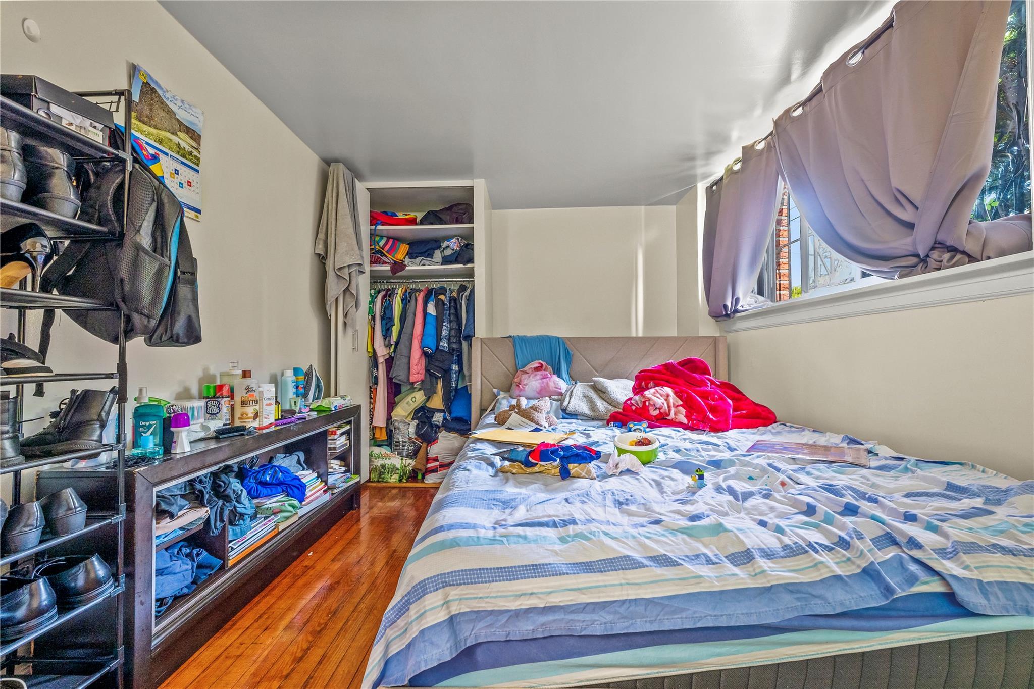 Single Family Brooklyn Brooklyn, NY 11210, MLS-893515-25