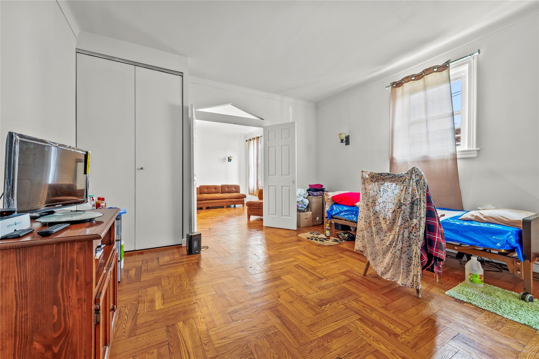 Single Family Brooklyn Brooklyn, NY 11210, MLS-893515-5