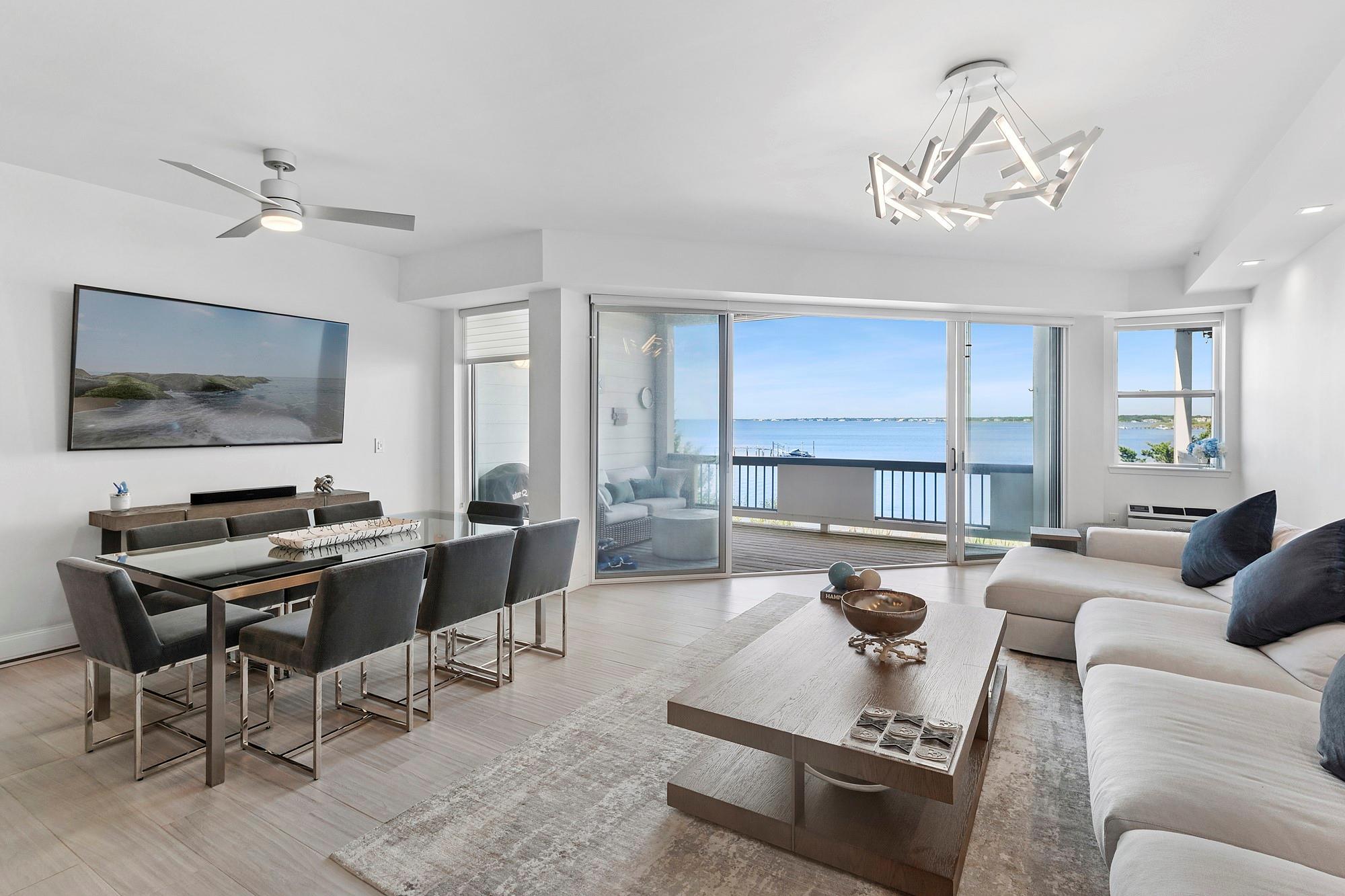 Condo Dune  Suffolk County, NY 11978, MLS-893570-10