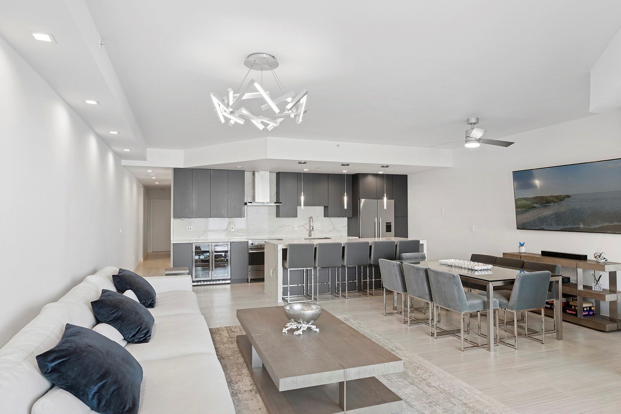 Condo Dune  Suffolk County, NY 11978, MLS-893570-8