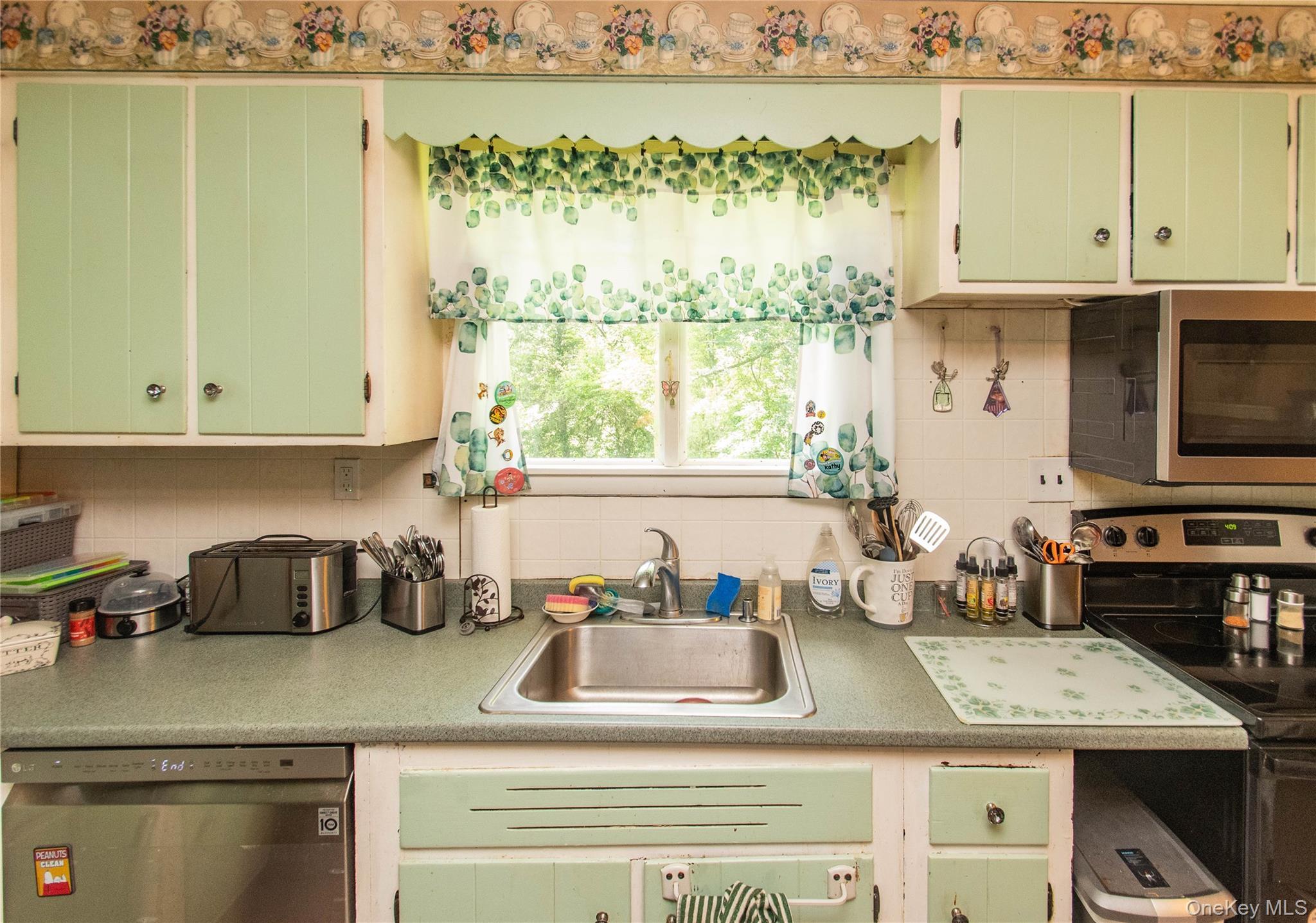 Single Family Myers Corners Dutchess County, NY 12590, MLS-893572-14