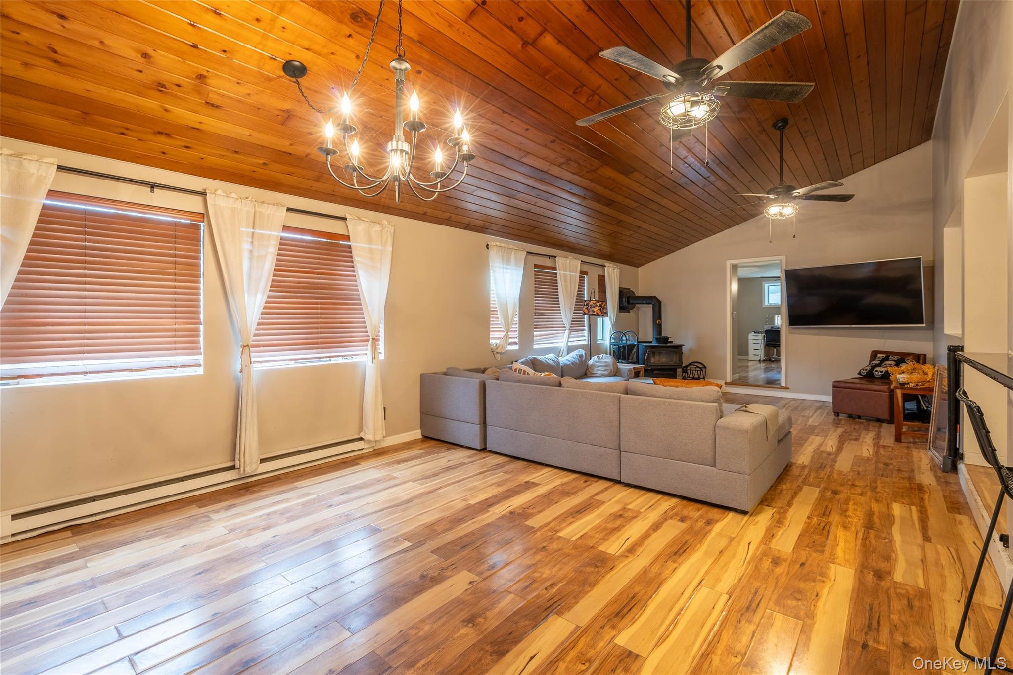 Single Family Edwards Ulster County, NY 12547, MLS-893591-13