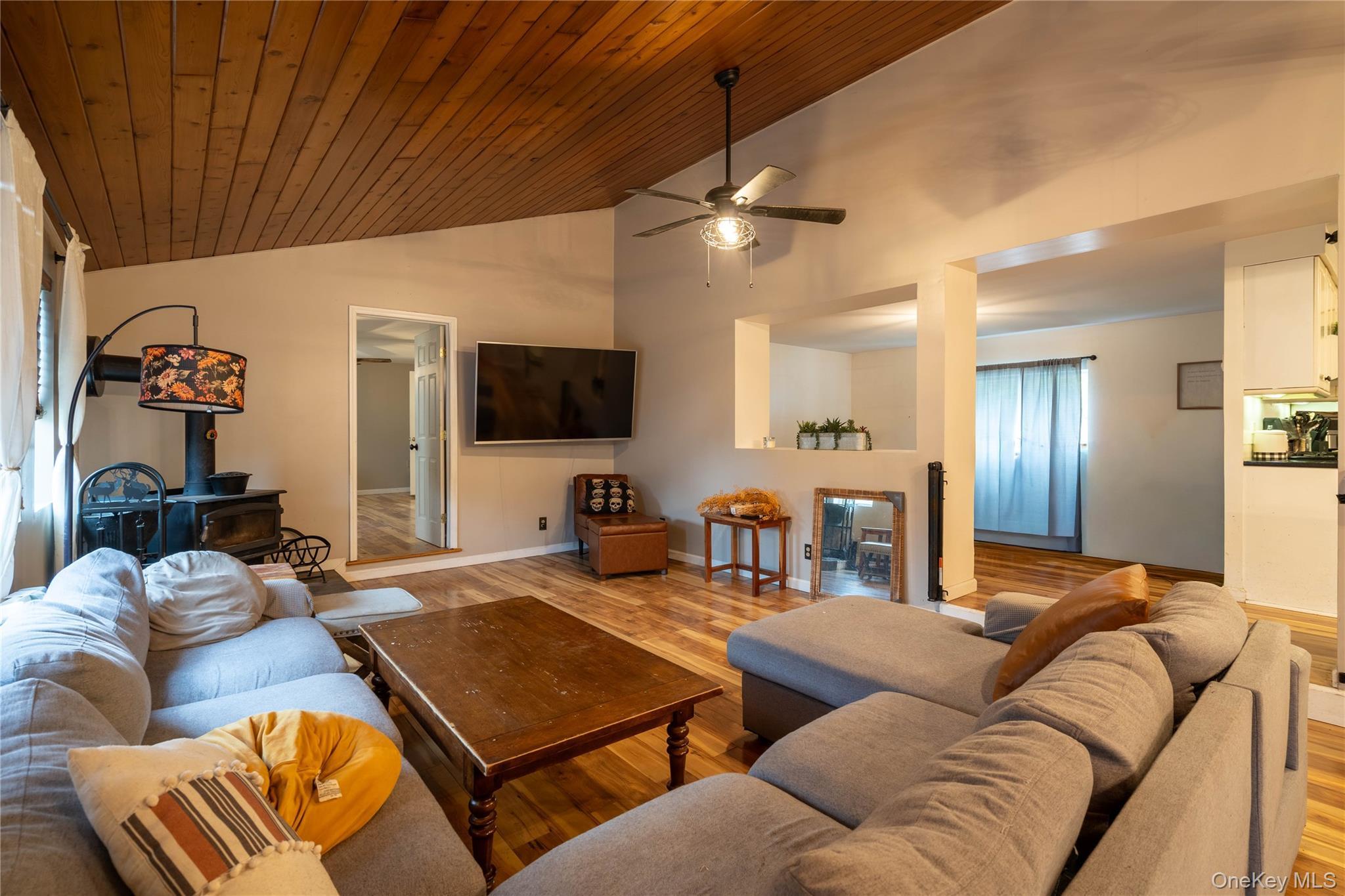 Single Family Edwards Ulster County, NY 12547, MLS-893591-9