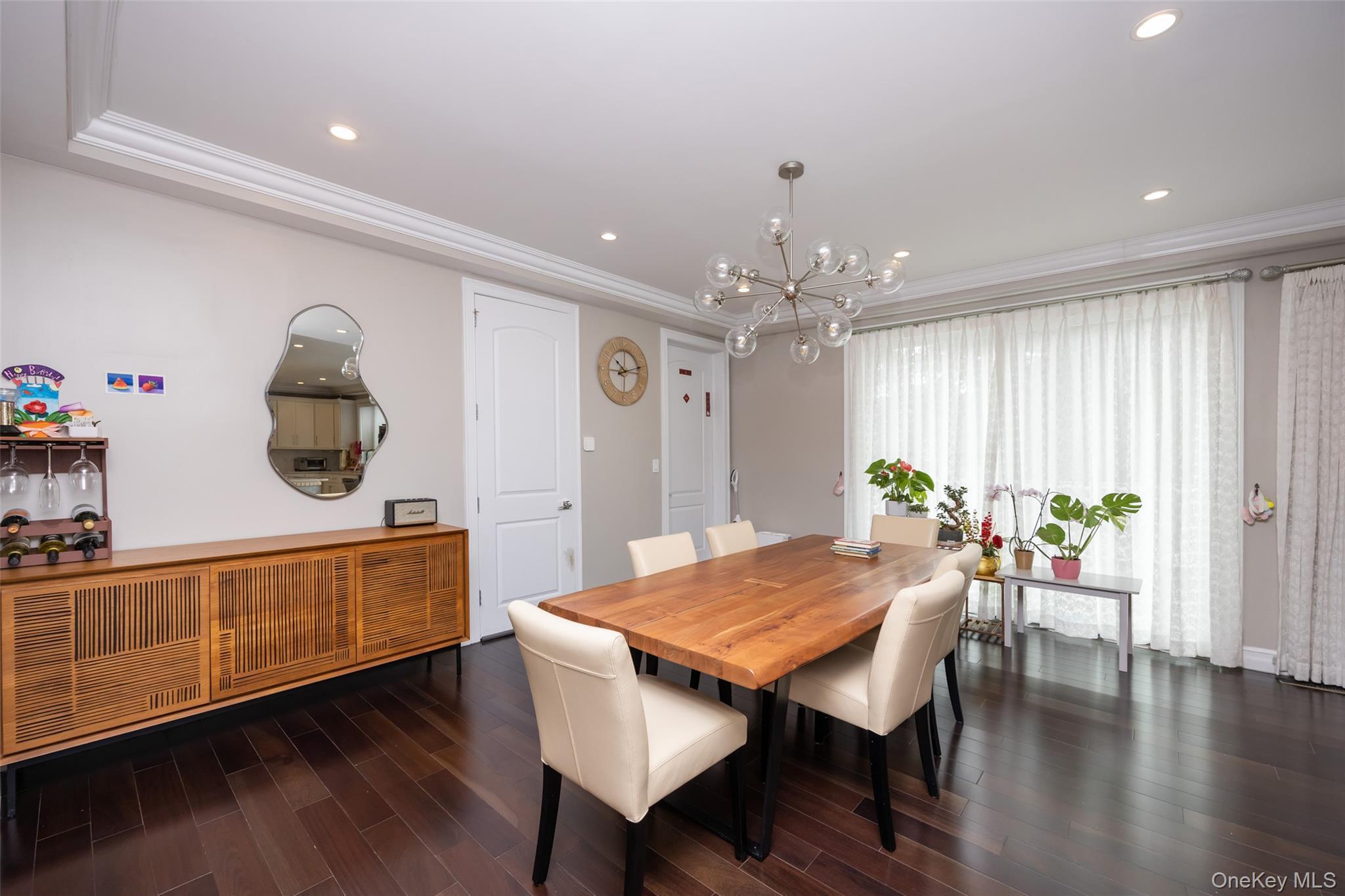 Single Family Baker Hill Nassau County, NY 11023, MLS-893616-10