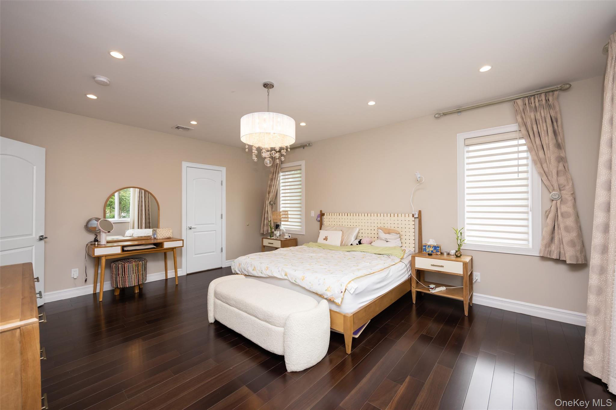 Single Family Baker Hill Nassau County, NY 11023, MLS-893616-15