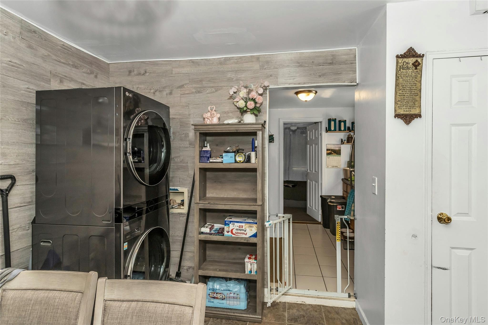 Single Family Hollywood  Bronx, NY 10465, MLS-893629-18