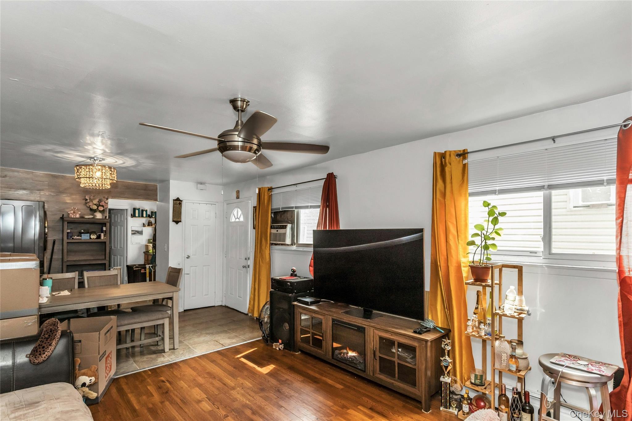 Single Family Hollywood  Bronx, NY 10465, MLS-893629-19
