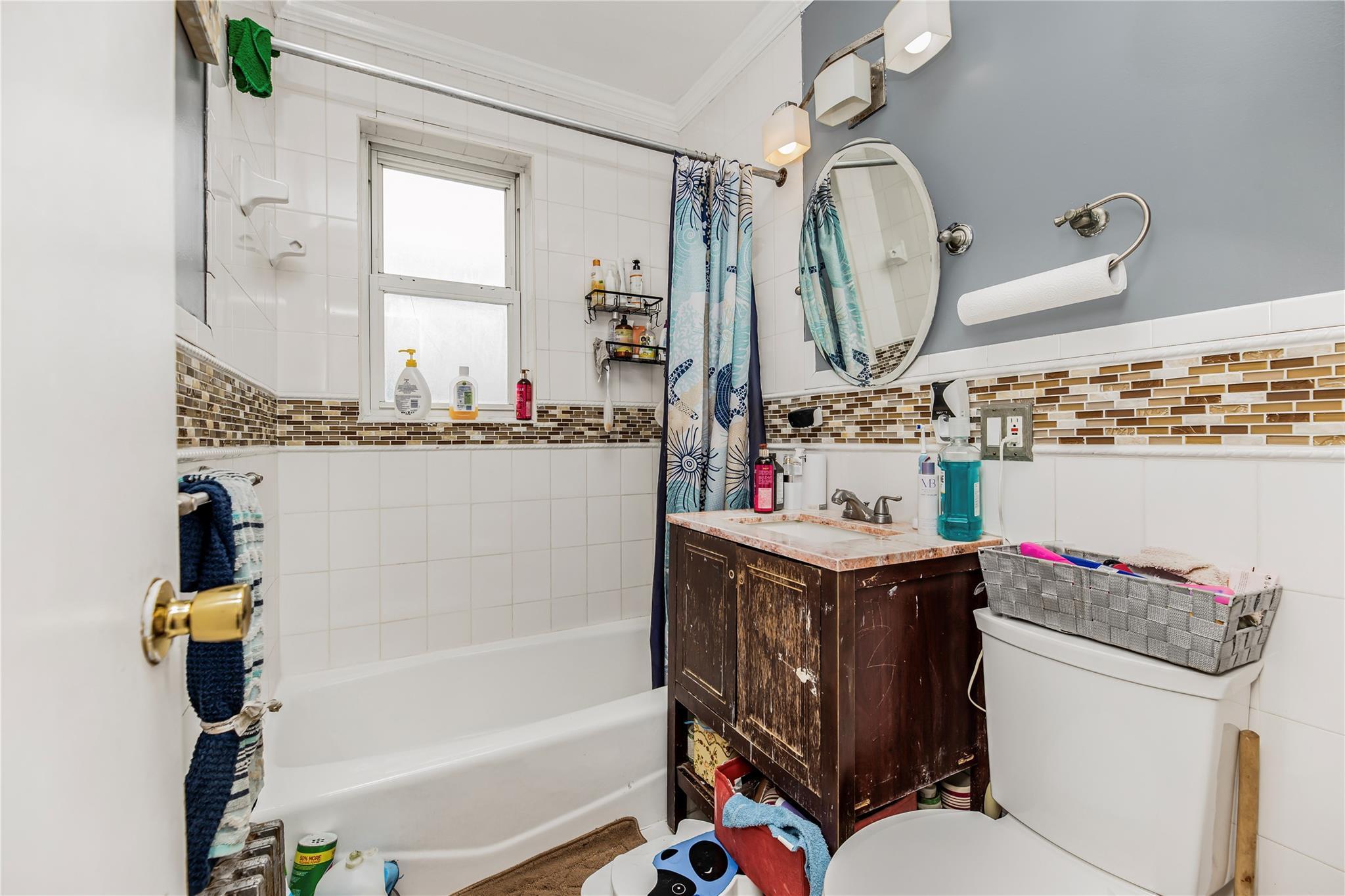 Single Family Paulding  Bronx, NY 10466, MLS-893710-13