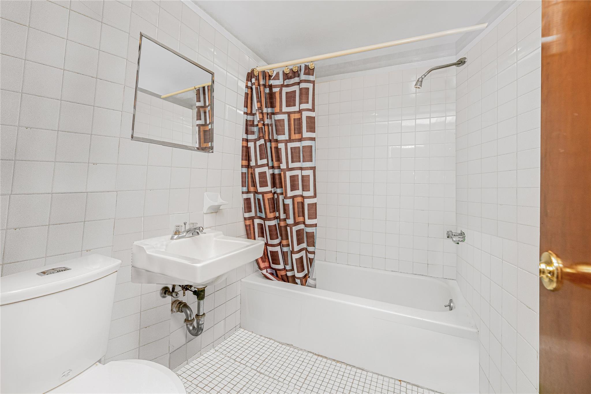 Single Family Paulding  Bronx, NY 10466, MLS-893710-30