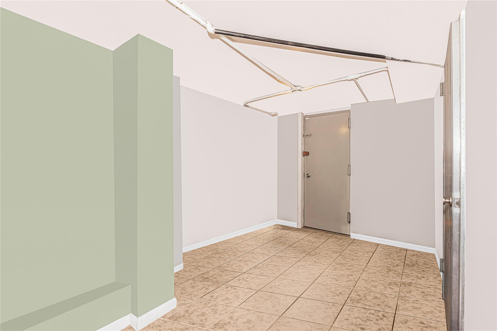 Single Family Paulding  Bronx, NY 10466, MLS-893710-34