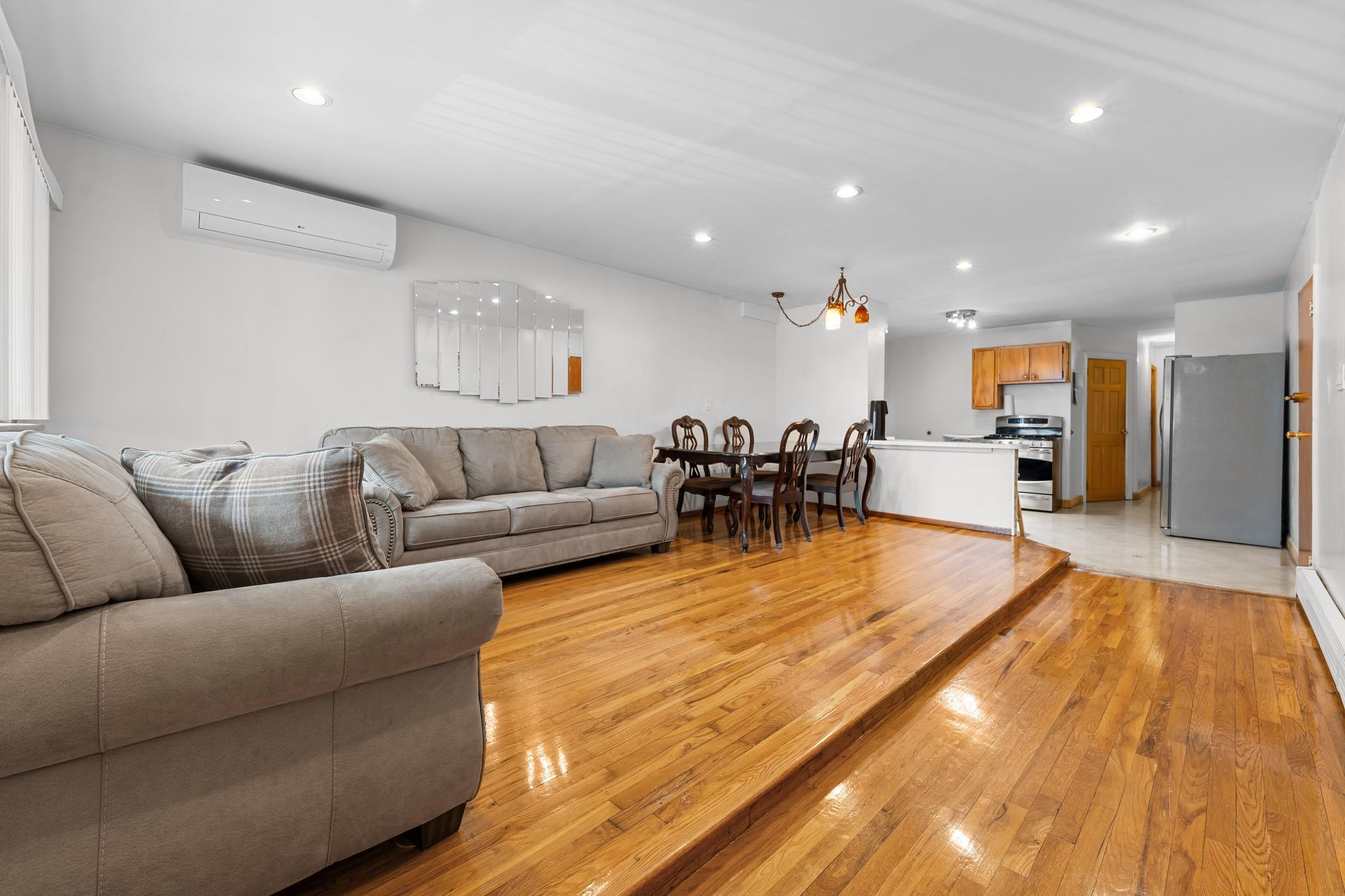 Single Family Newkirk Brooklyn, NY 11230, MLS-893717-3