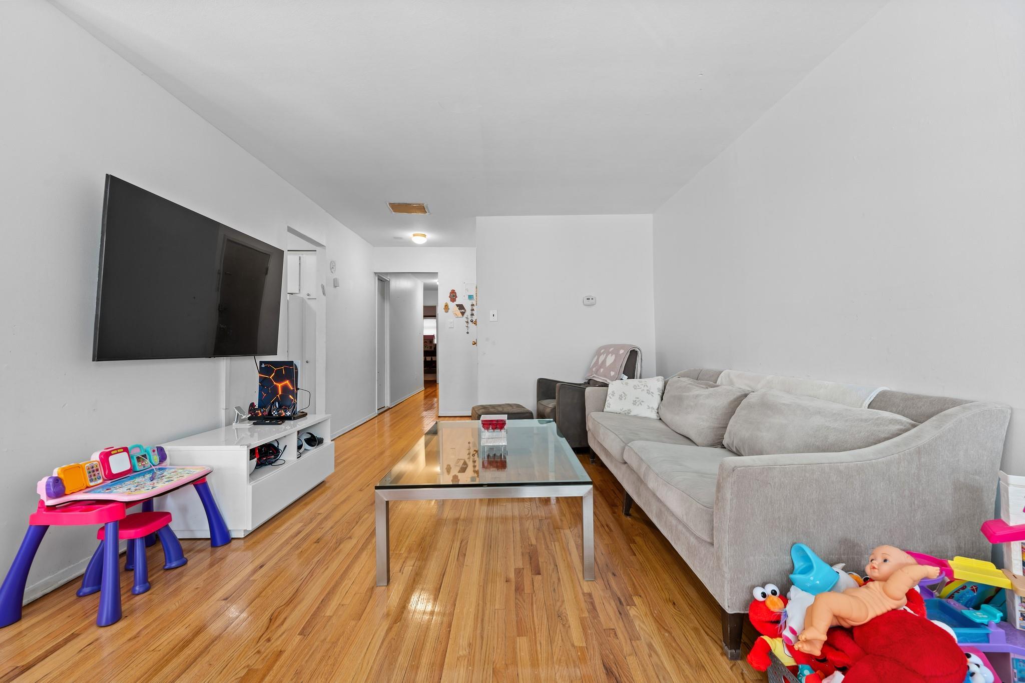 Single Family Newkirk Brooklyn, NY 11230, MLS-893717-5