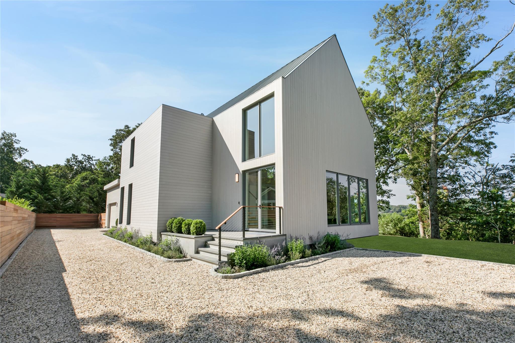 Single Family Skunk Suffolk County, NY 11935, MLS-893733-24