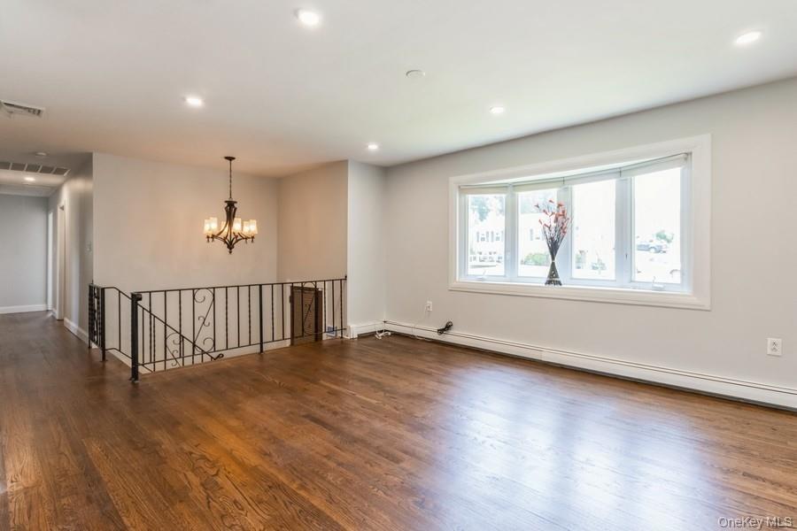 Single Family Applesauce Dutchess County, NY 12590, MLS-893740-10