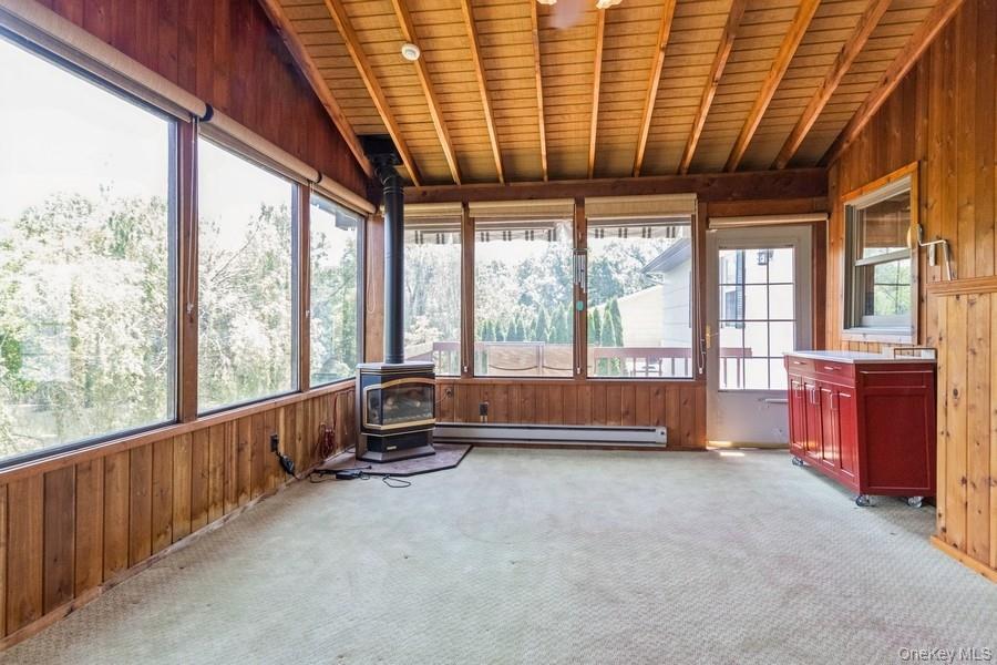 Single Family Applesauce Dutchess County, NY 12590, MLS-893740-13