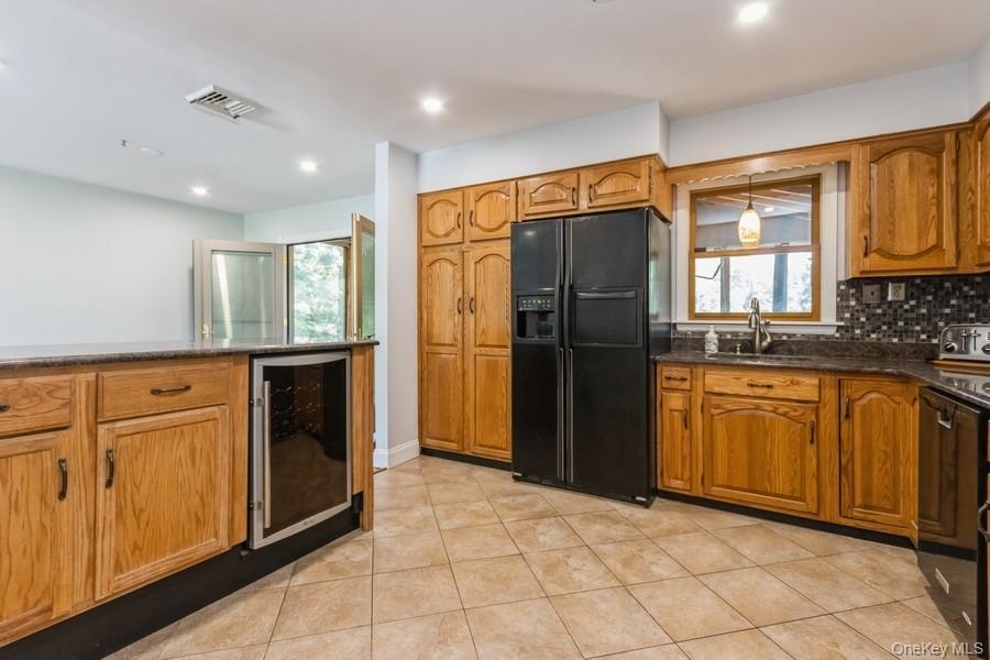 Single Family Applesauce Dutchess County, NY 12590, MLS-893740-14