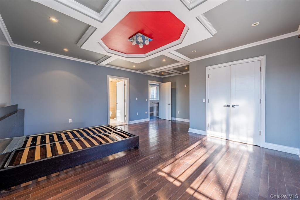 Single Family Tomlinson  Bronx, NY 10461, MLS-893741-14