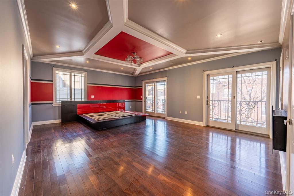Single Family Tomlinson  Bronx, NY 10461, MLS-893741-15
