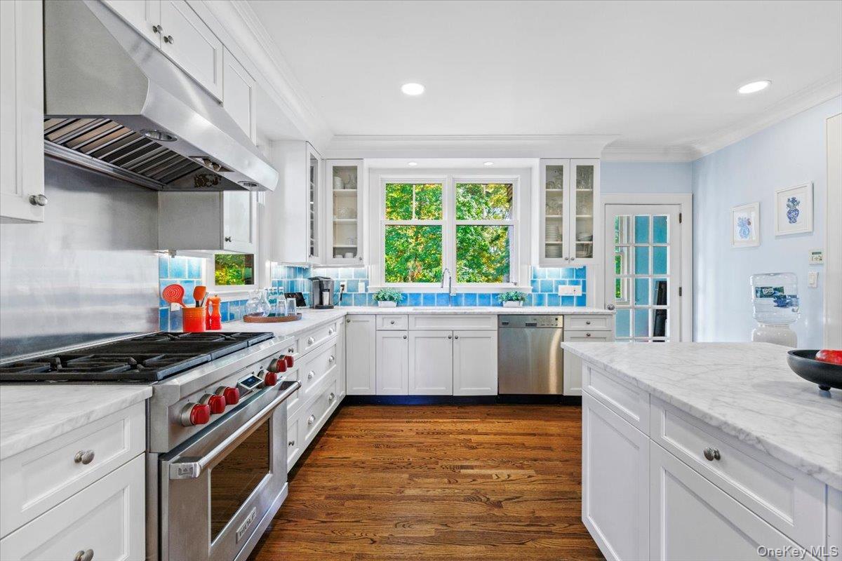 Single Family The Parkway Westchester County, NY 10543, MLS-893755-13