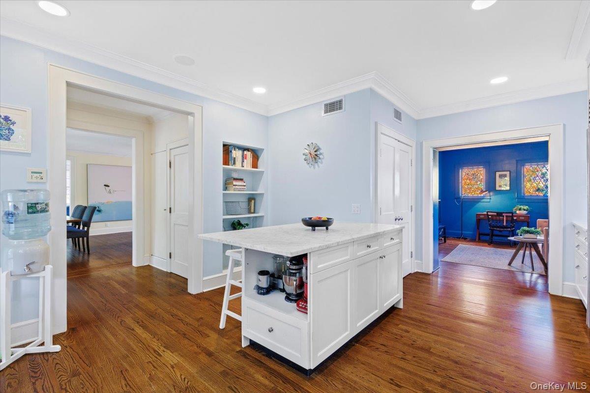 Single Family The Parkway Westchester County, NY 10543, MLS-893755-15