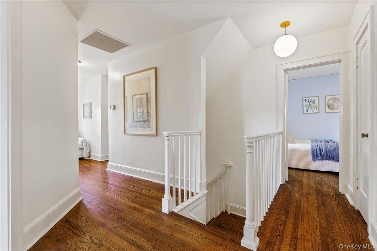 Single Family The Parkway Westchester County, NY 10543, MLS-893755-17