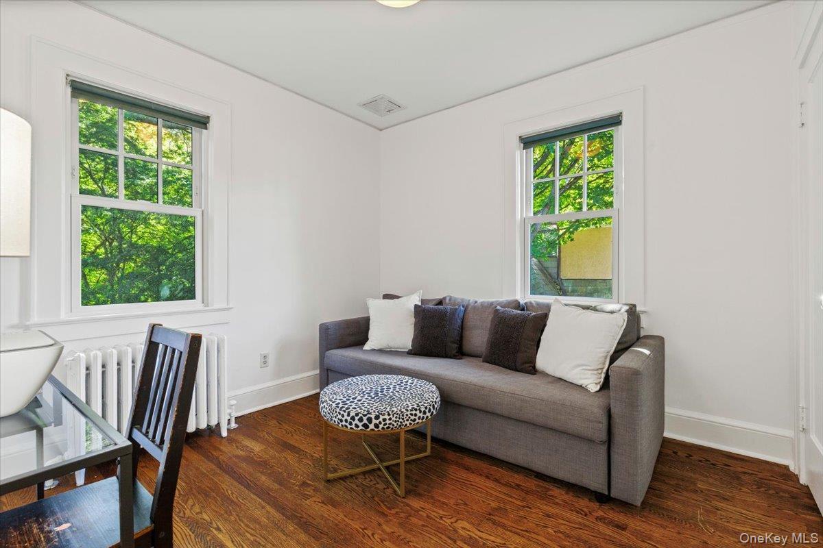 Single Family The Parkway Westchester County, NY 10543, MLS-893755-23