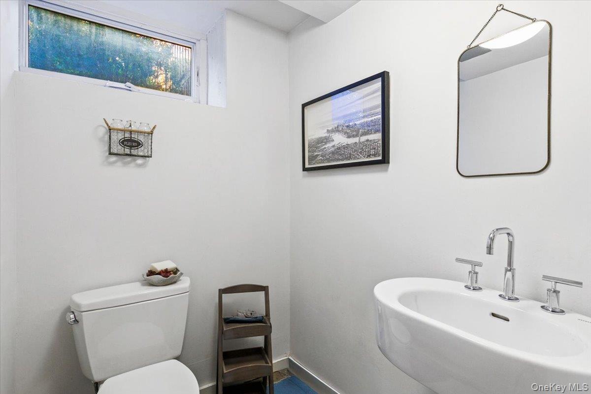 Single Family The Parkway Westchester County, NY 10543, MLS-893755-30