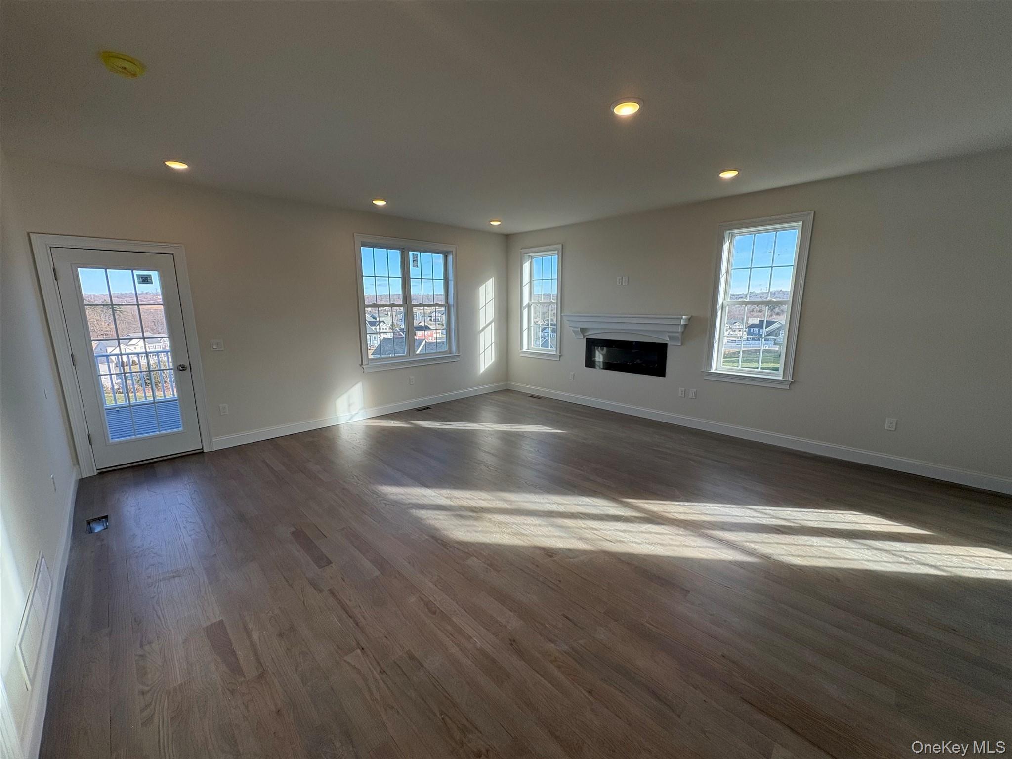 Single Family Dartmouth  Dutchess County, NY 12603, MLS-893776-3