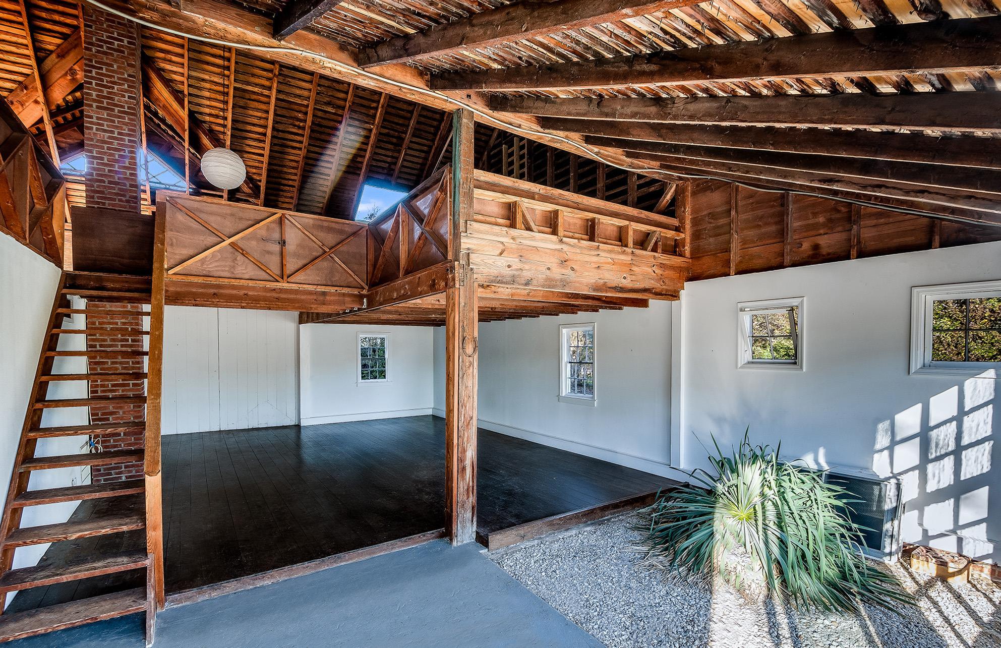 Single Family Pantigo Suffolk County, NY 11937, MLS-893778-12