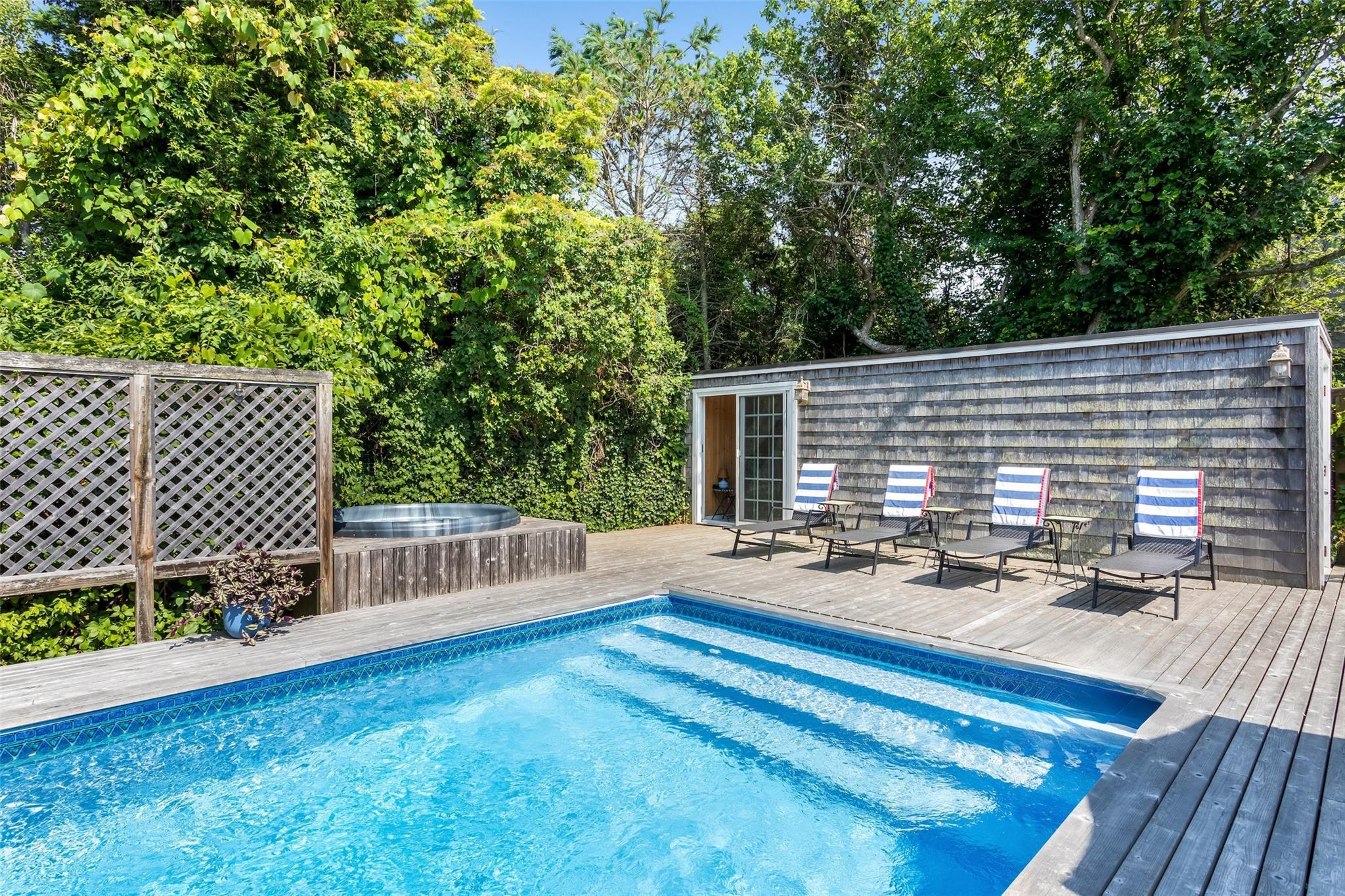 Single Family Teal Suffolk County, NY 11782, MLS-893783-3