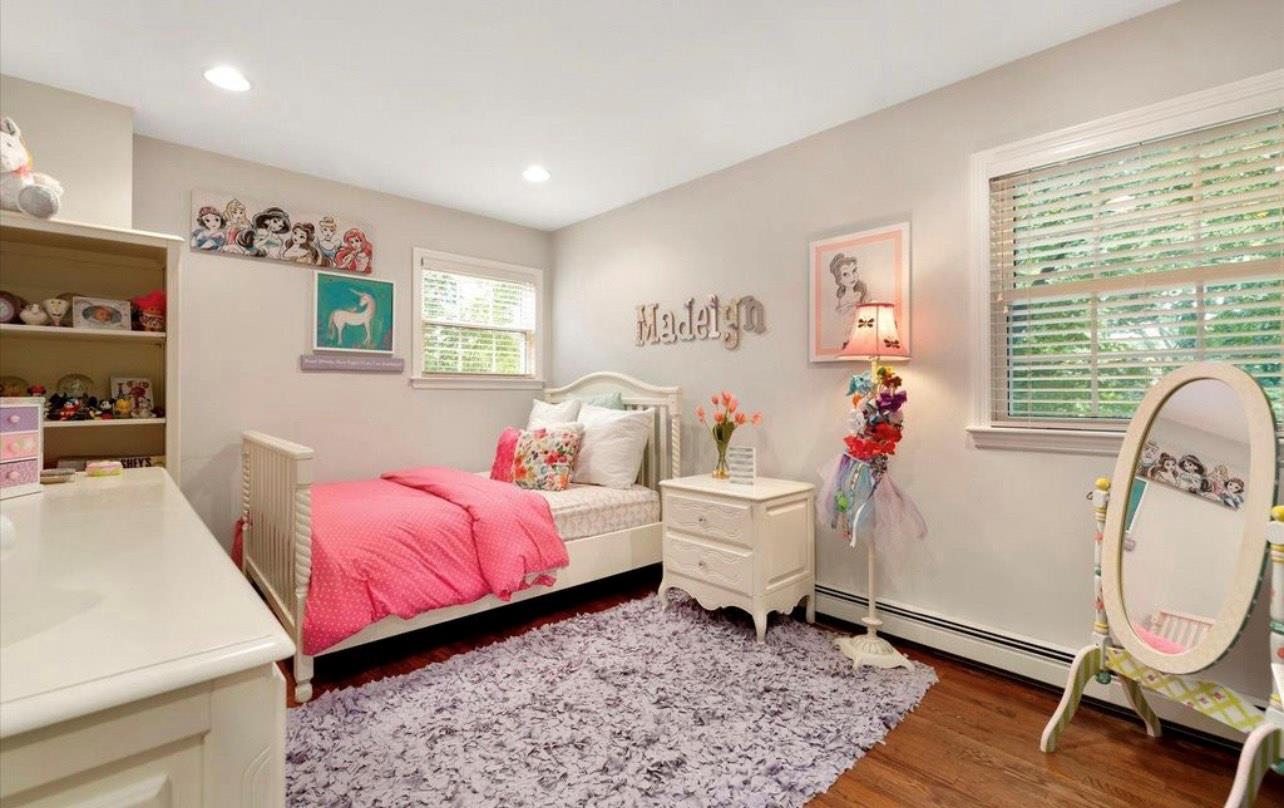 Single Family Plainview Nassau County, NY 11797, MLS-893823-10