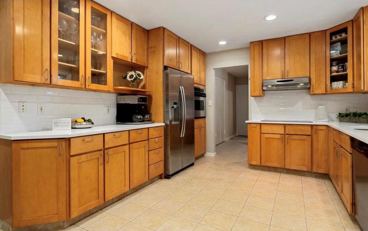 Single Family Plainview Nassau County, NY 11797, MLS-893823-5