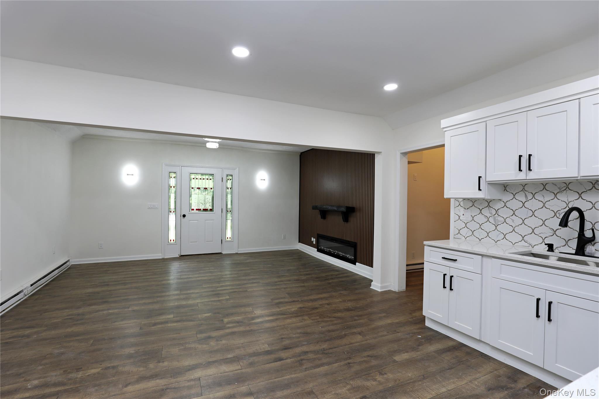 Single Family W Main Street  Greene County, NY 12414, MLS-893849-11