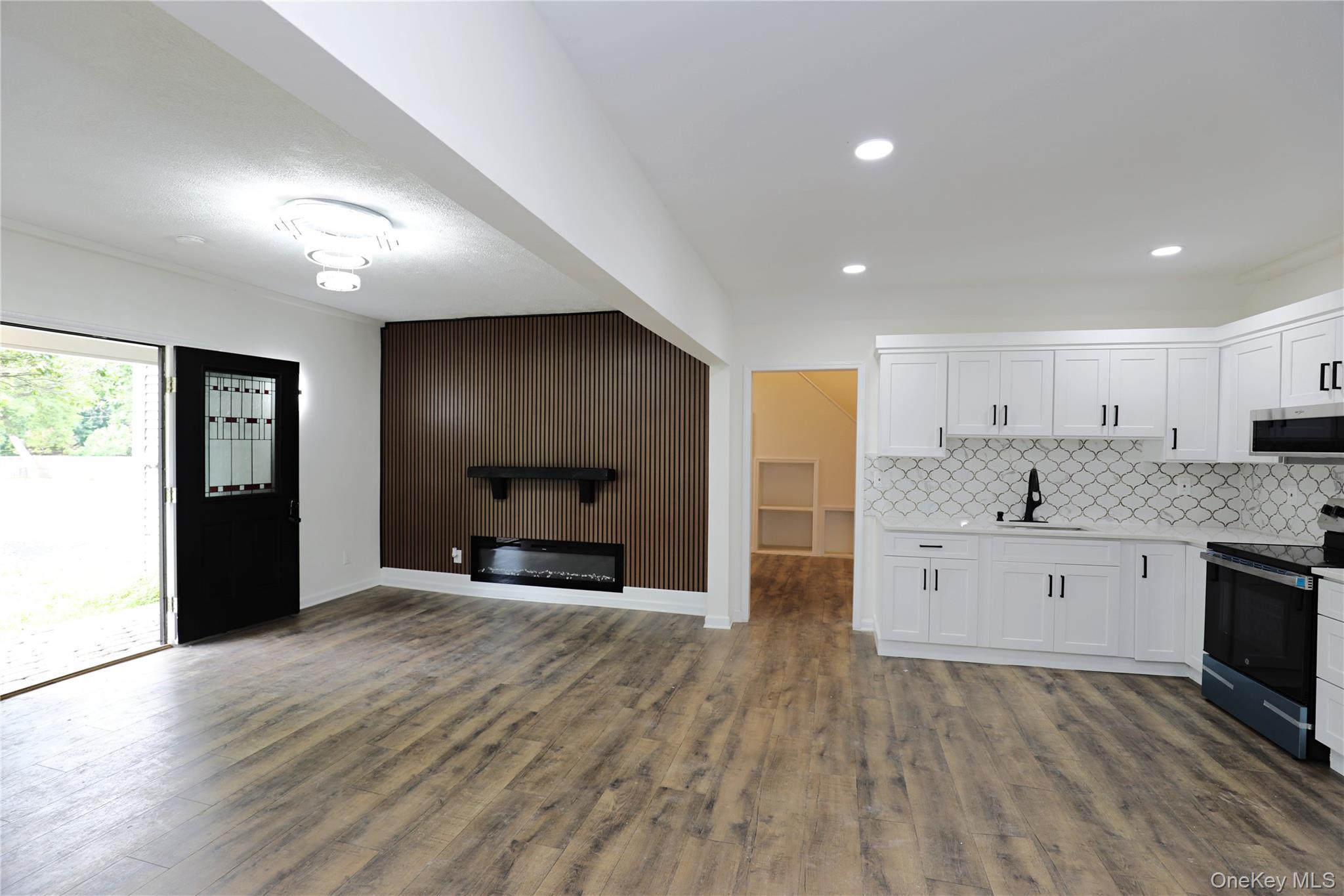 Single Family W Main Street  Greene County, NY 12414, MLS-893849-3