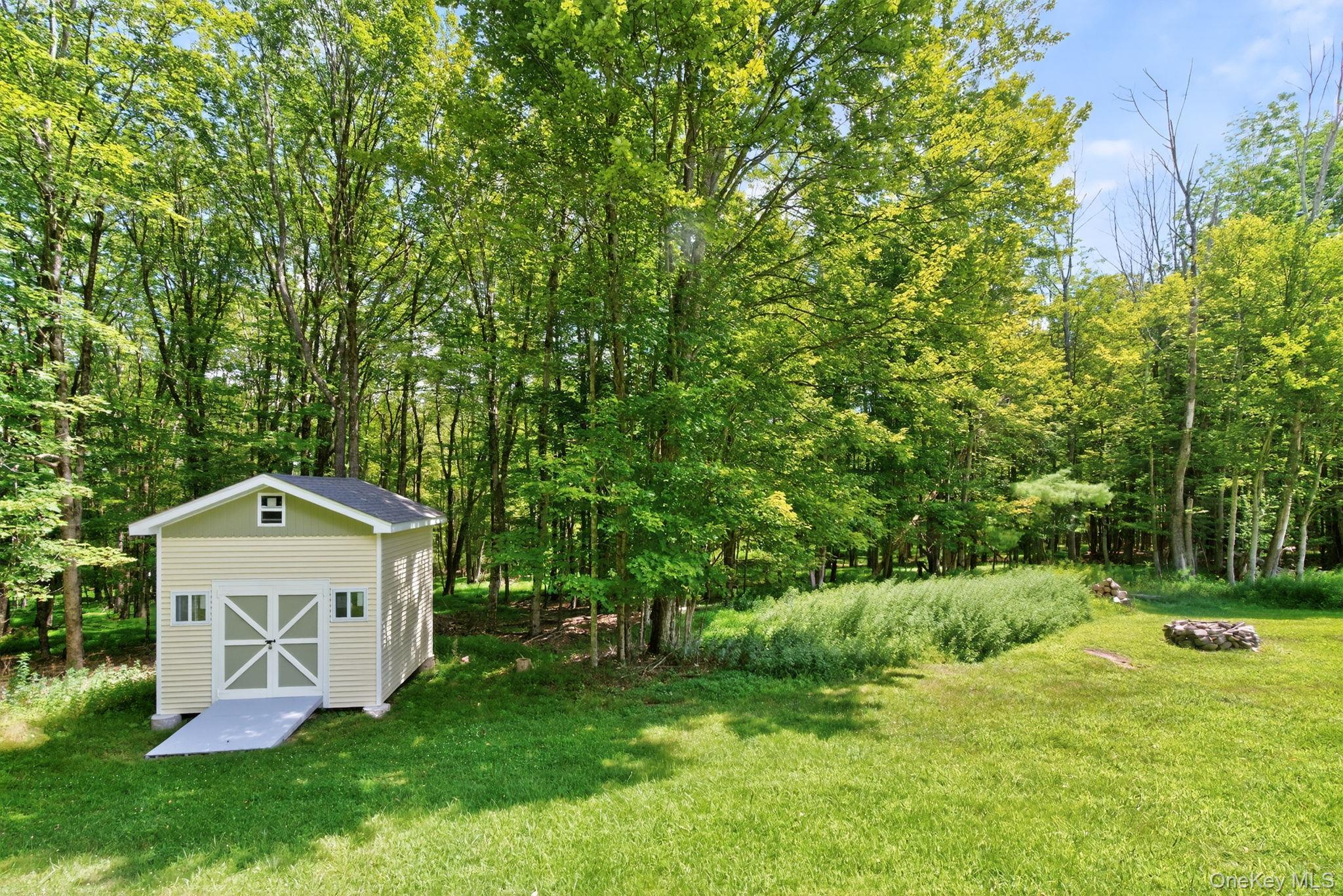 Single Family Caston Ulster County, NY 12435, MLS-893850-37