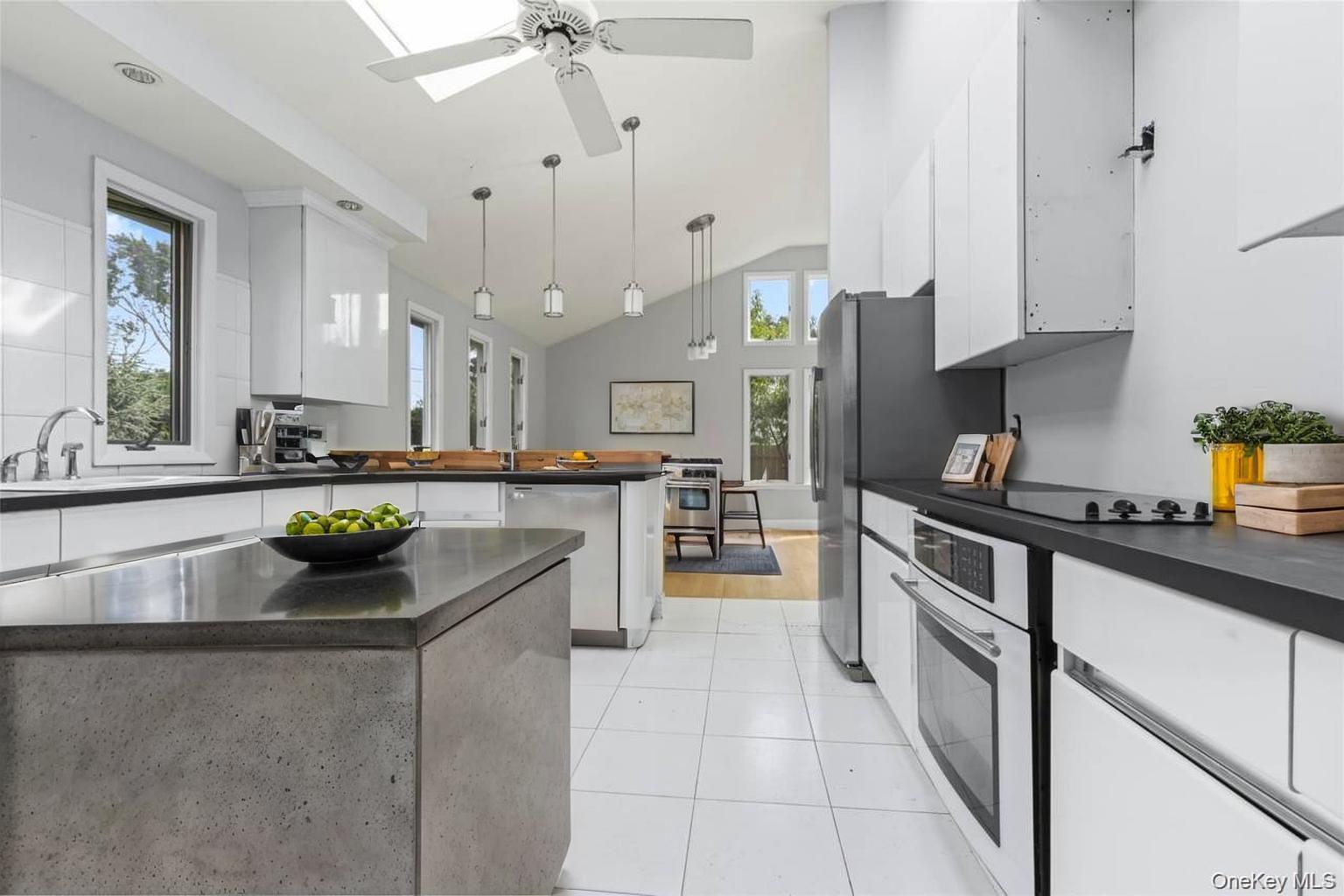 Single Family Durkee Suffolk County, NY 11772, MLS-893854-15