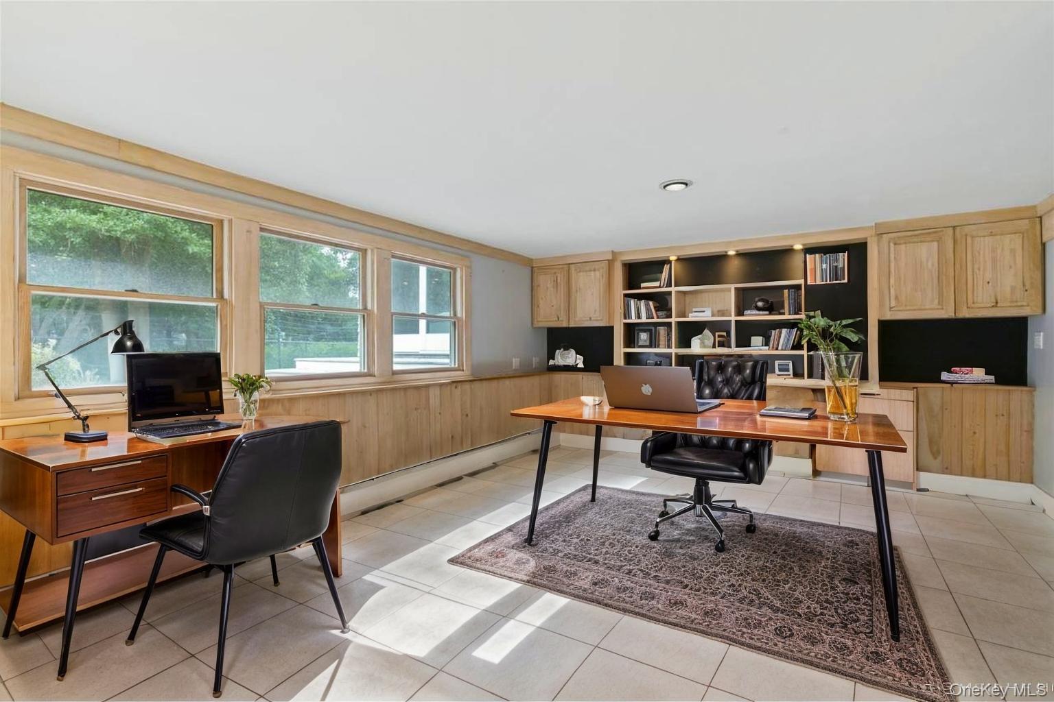 Single Family Durkee Suffolk County, NY 11772, MLS-893854-31