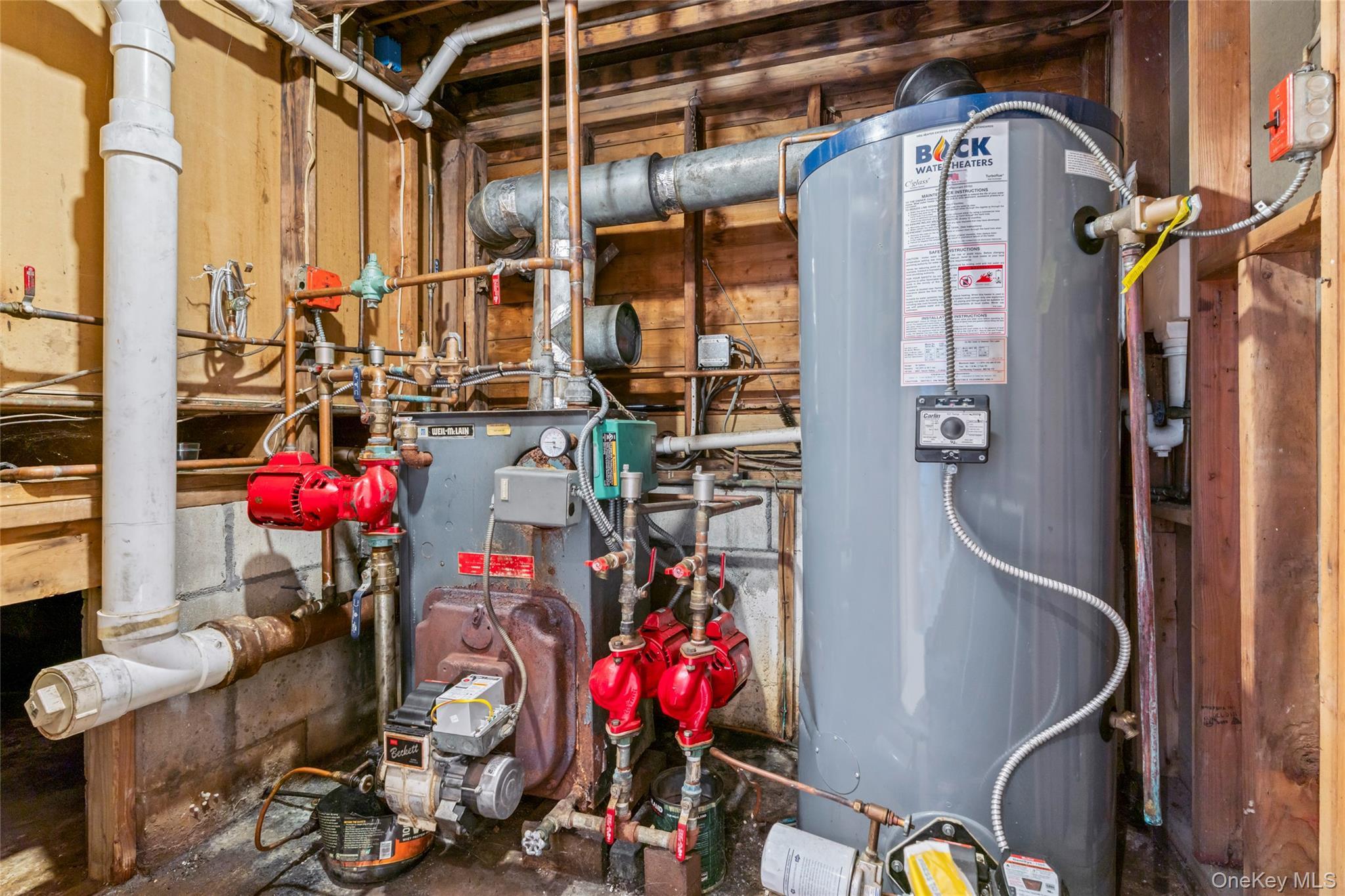 Single Family Durkee Suffolk County, NY 11772, MLS-893854-35