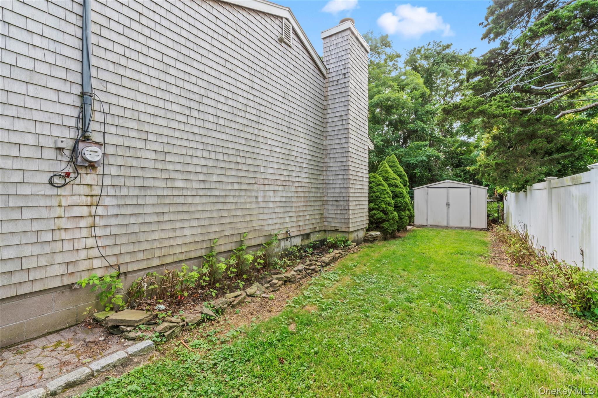 Single Family Durkee Suffolk County, NY 11772, MLS-893854-40