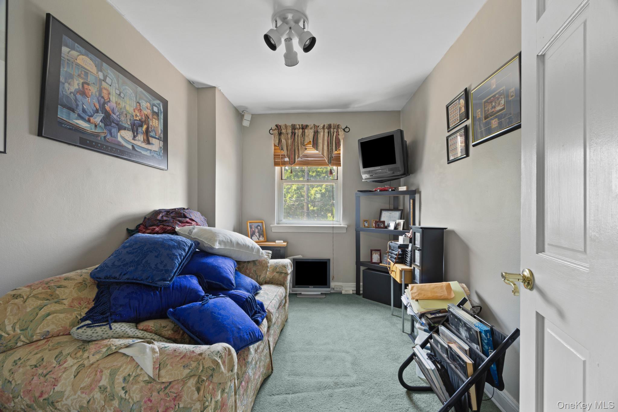 Single Family 69th  Queens, NY 11377, MLS-893858-13