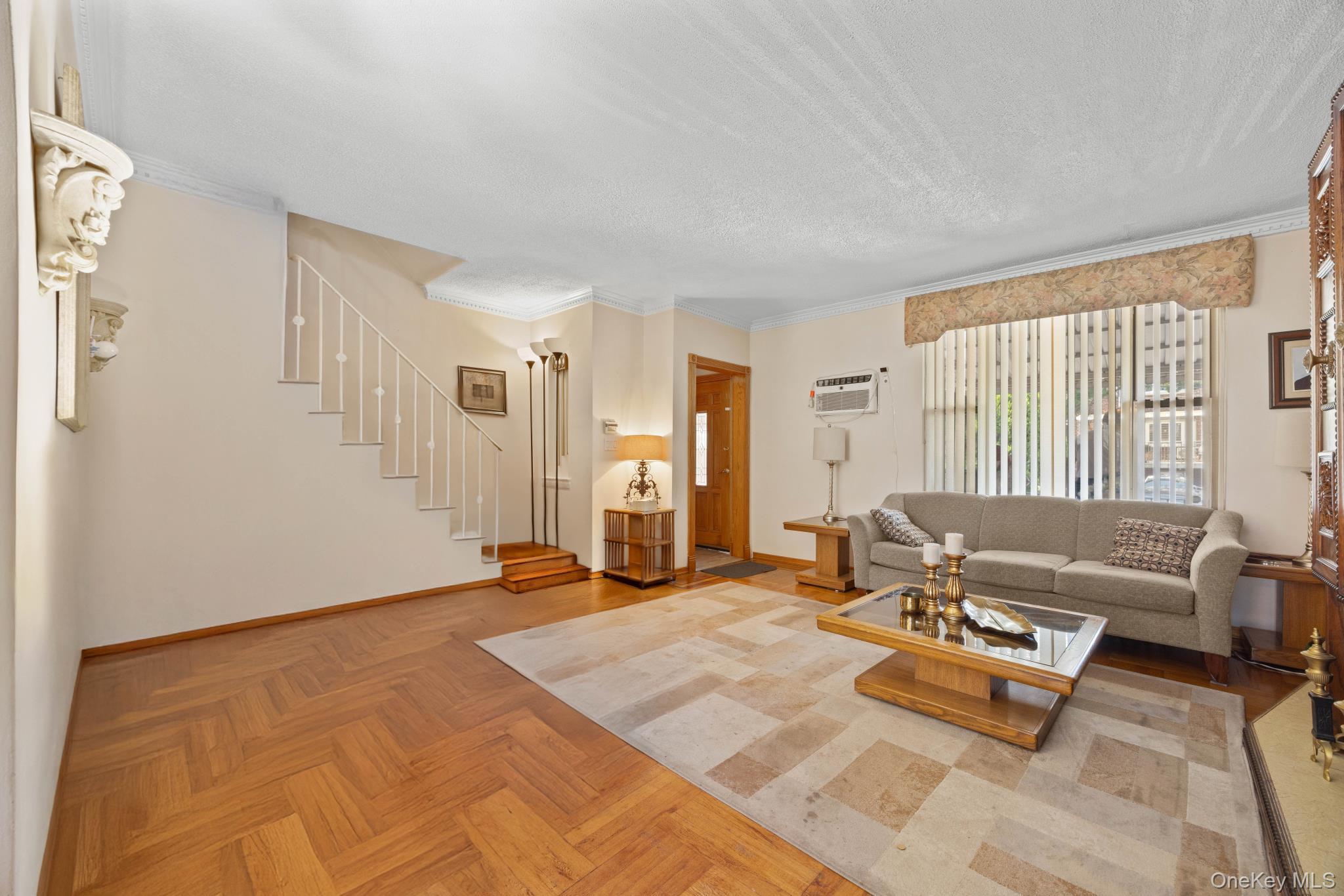 Single Family 69th  Queens, NY 11377, MLS-893858-5