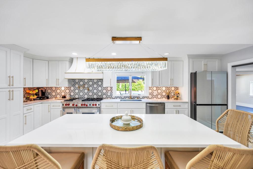 Single Family Pine Hill Suffolk County, NY 11746, MLS-893874-20