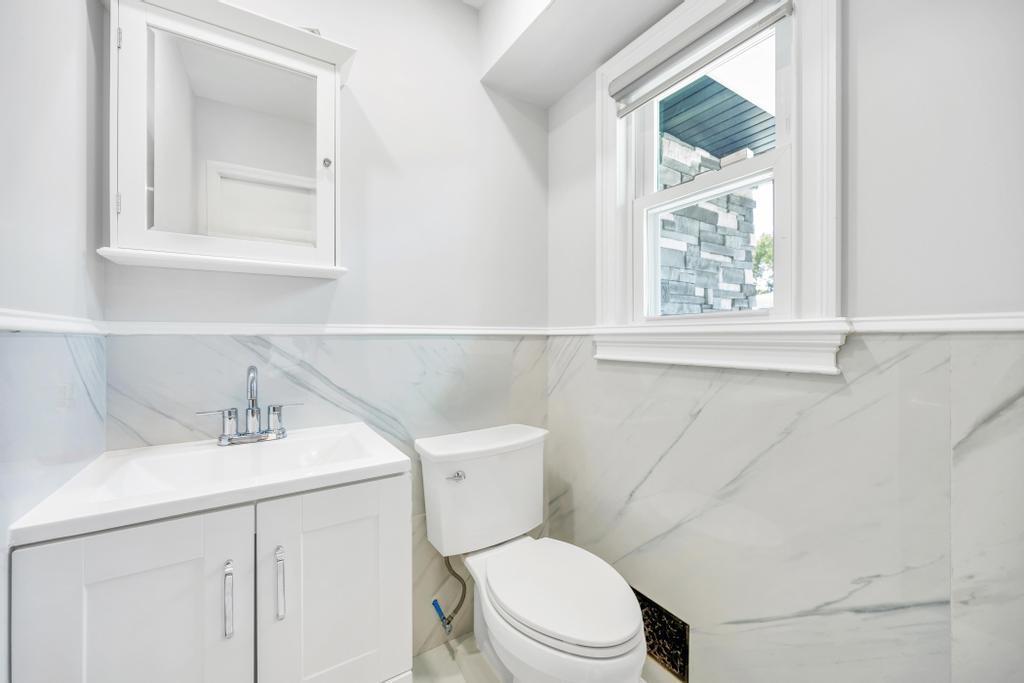 Single Family Pine Hill Suffolk County, NY 11746, MLS-893874-23