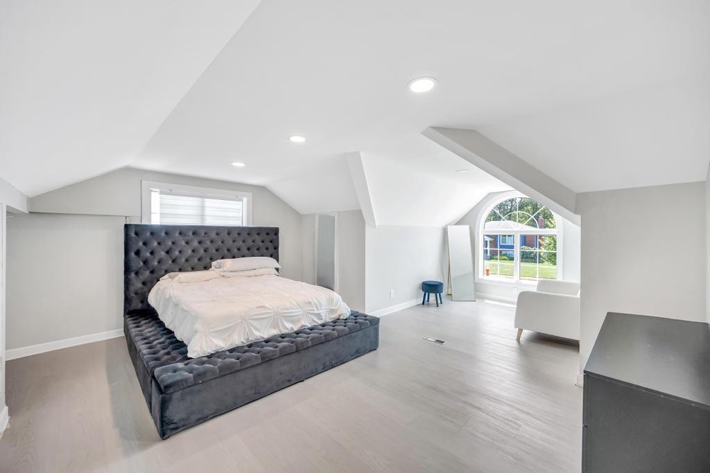 Single Family Pine Hill Suffolk County, NY 11746, MLS-893874-24