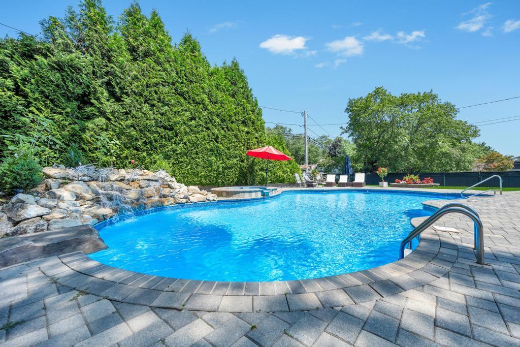 Single Family Pine Hill Suffolk County, NY 11746, MLS-893874-8